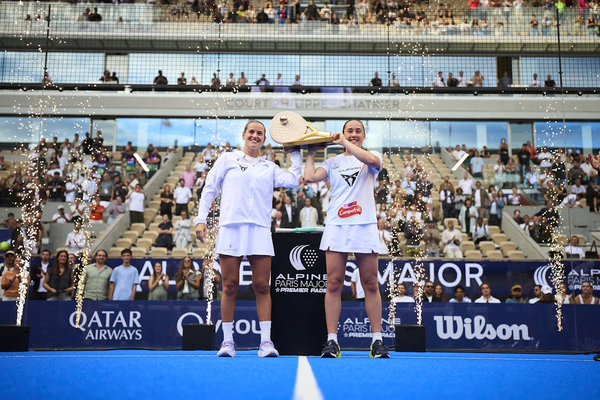 Ari Sánchez and Andrea Ustero, the winners of the Alpine Paris Major